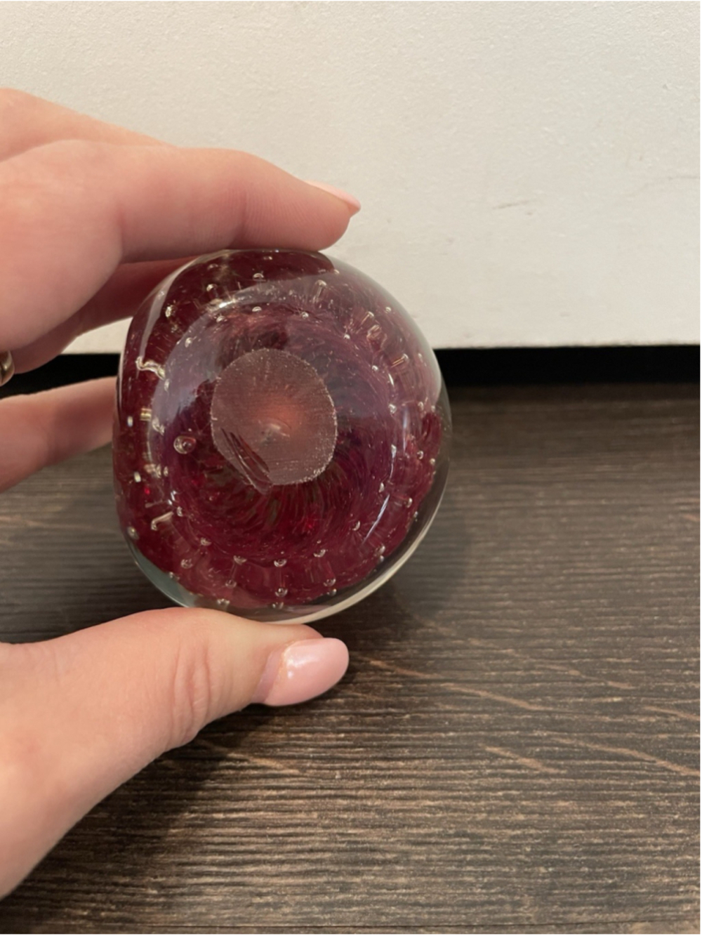 Red Hand Blown Art Glass Paperweight Vintage - Picture 4 of 5